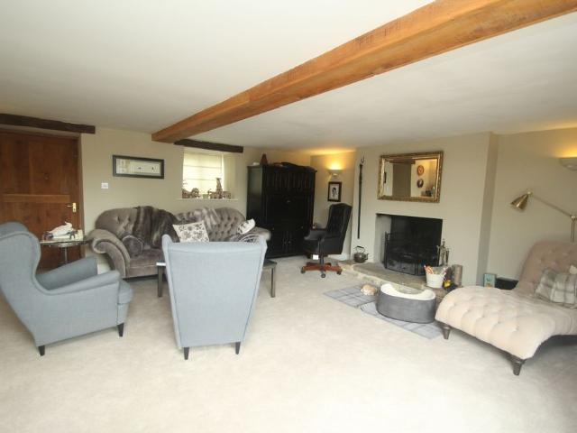 4 bedroom house to rent
