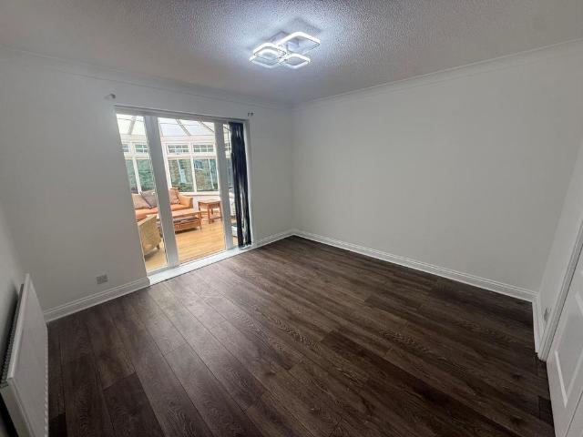 4 bedroom house to rent