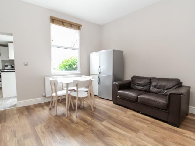 4 bedroom house to rent