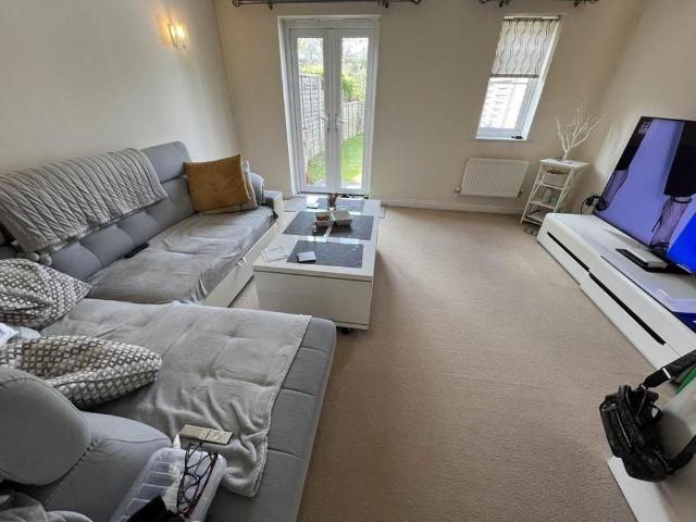 4 bedroom house to rent