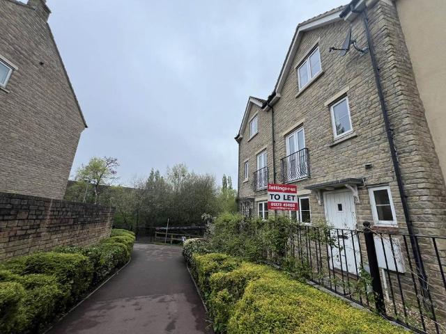 4 bedroom house to rent