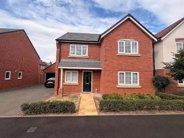 4 bedroom house to rent