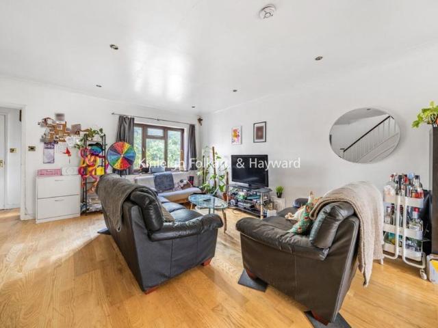 4 bedroom house to rent