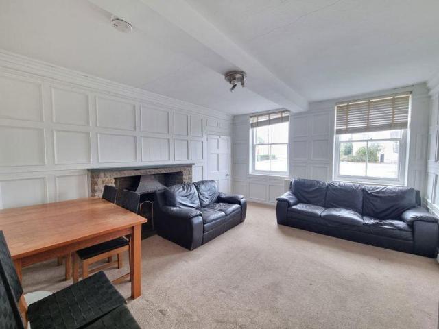 4 bedroom house to rent