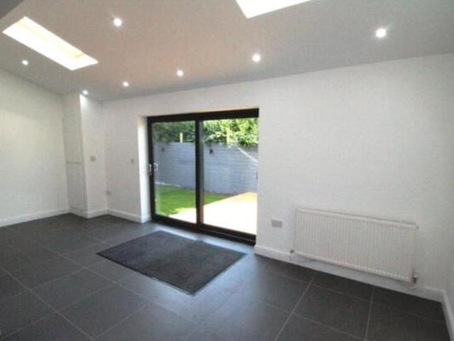 4 bedroom house to rent