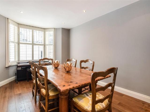 4 bedroom house to rent