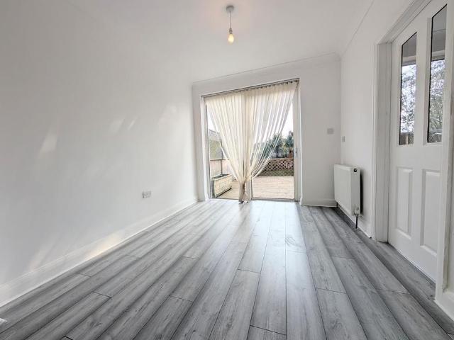 4 bedroom house to rent