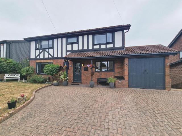 4 bedroom house to rent