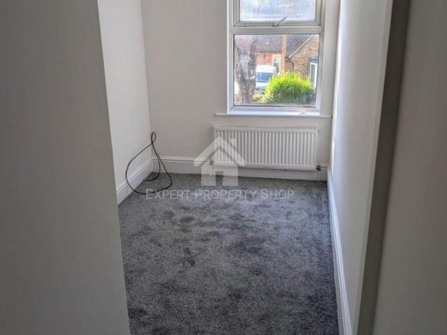 4 bedroom house to rent