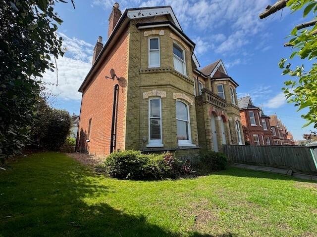 4 bedroom house to rent