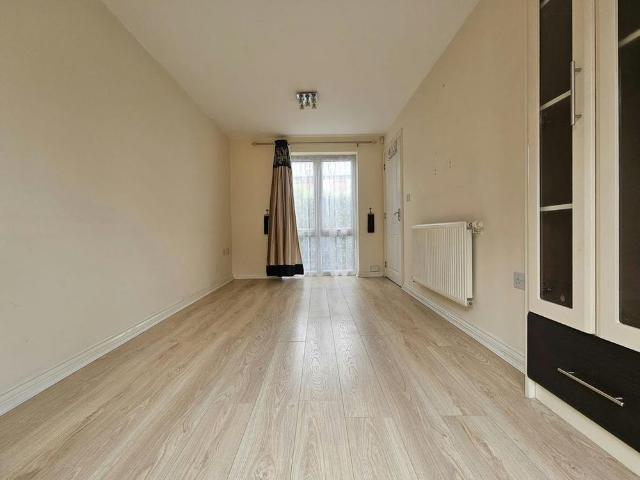 4 bedroom house to rent