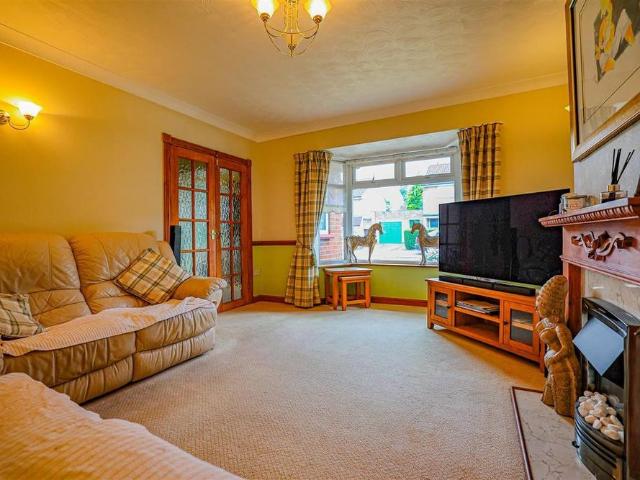 4 bedroom house to rent