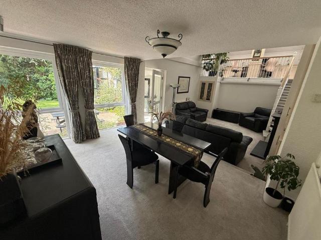 4 bedroom house to rent