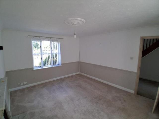 4 bedroom house to rent