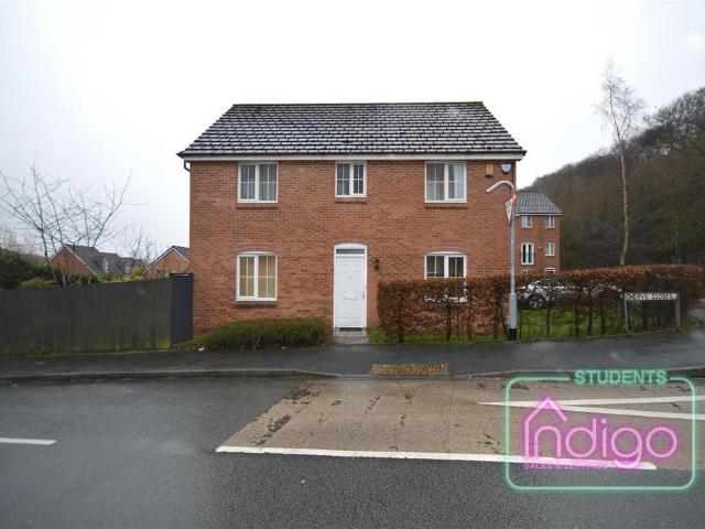 4 bedroom house to rent