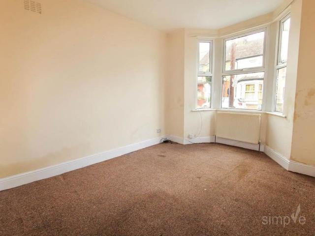 4 bedroom house to rent