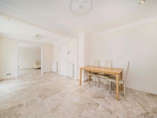 4 bedroom house to rent