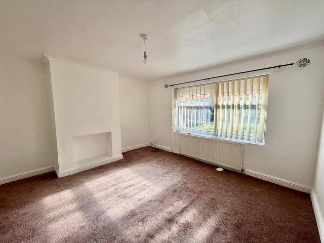 4 bedroom house to rent
