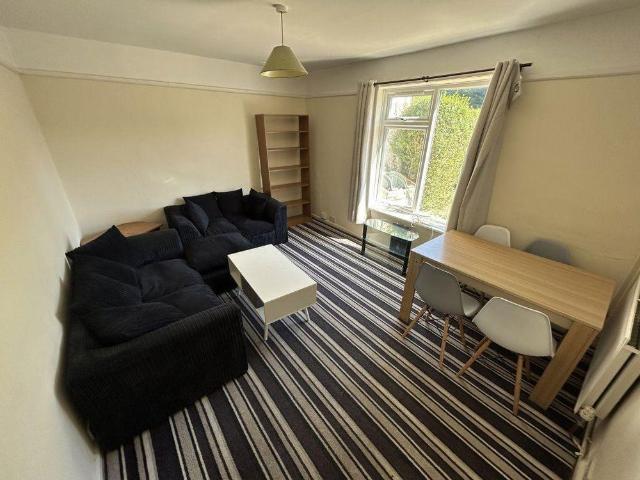 4 bedroom house to rent
