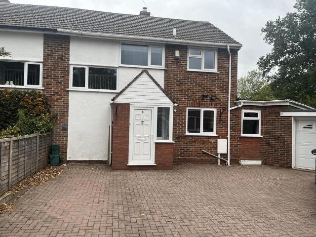 4 bedroom house to rent