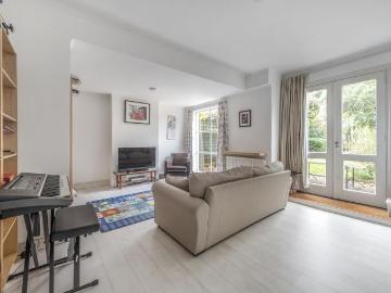 4 bedroom house to rent