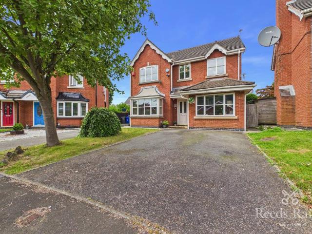 4 bedroom house to rent