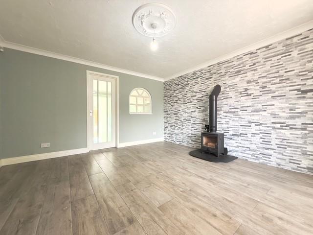 4 bedroom house to rent