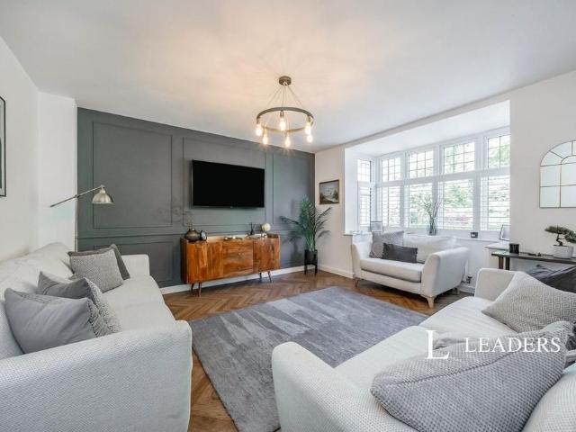 4 bedroom house to rent