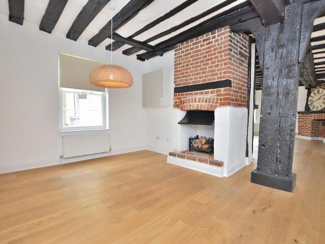 4 bedroom house to rent