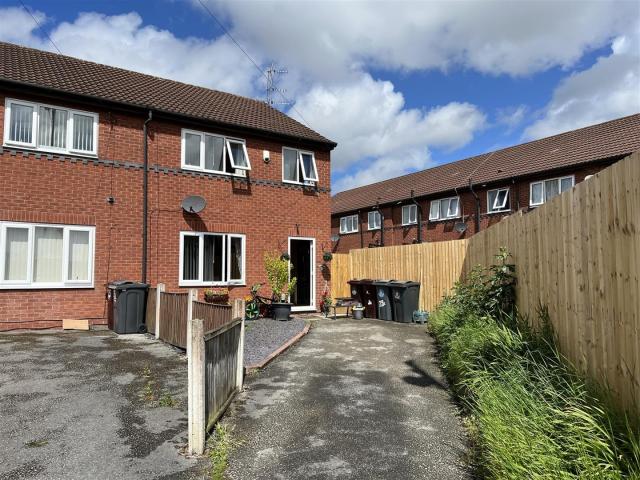 4 bedroom House to rent