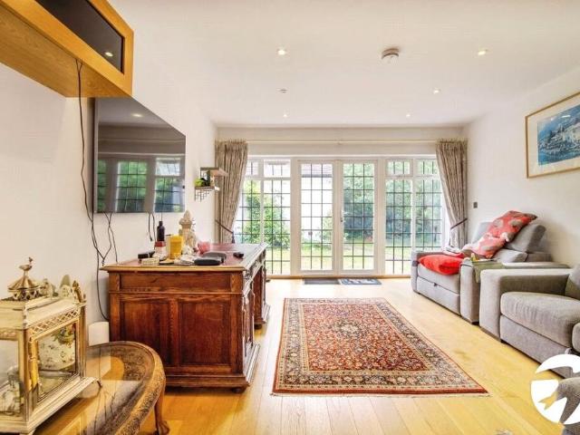 4 bedroom house to rent