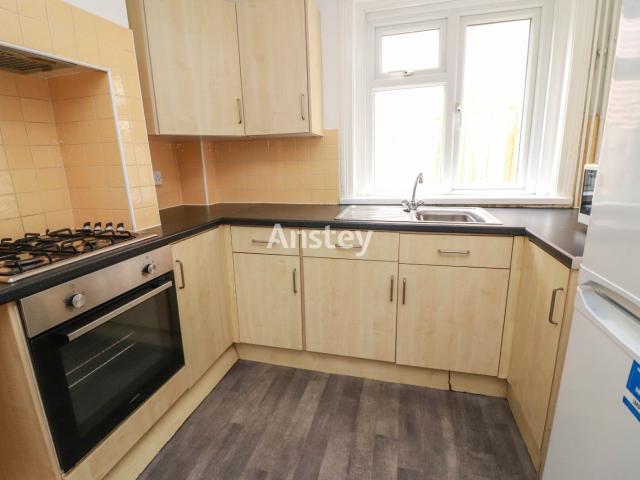 4 bedroom house to rent