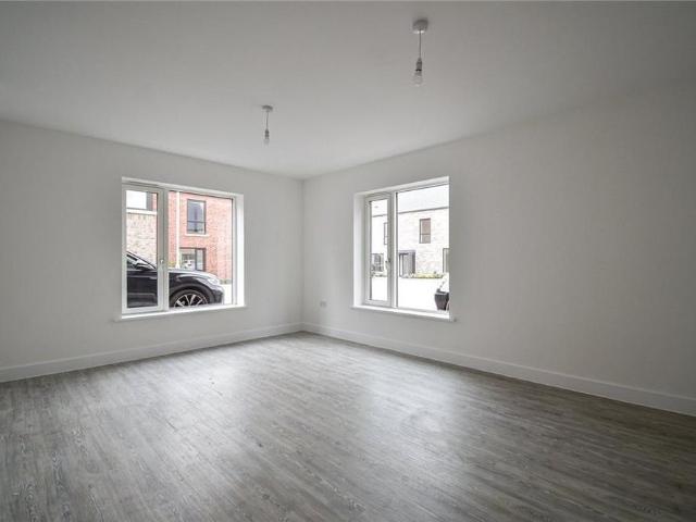 4 bedroom house to rent
