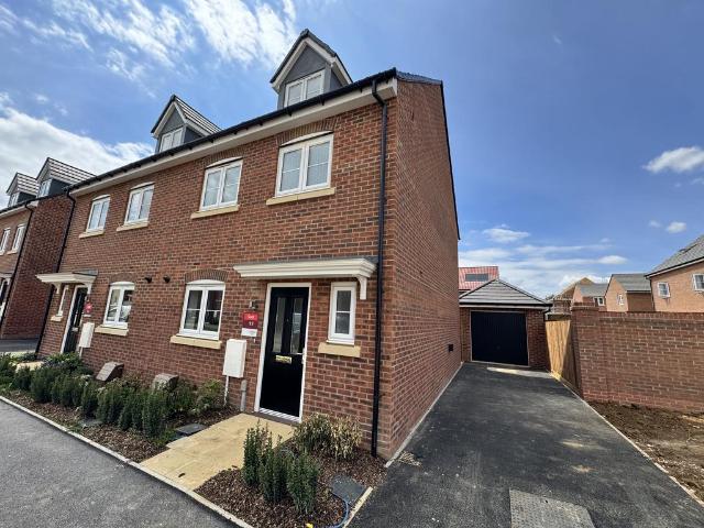 4 bedroom house to rent