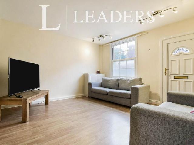 4 bedroom house to rent