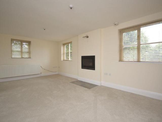 4 bedroom house to rent