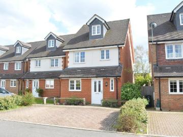 4 bedroom house to rent