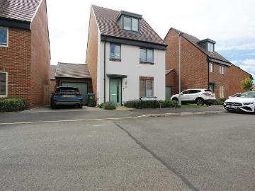 4 bedroom house to rent