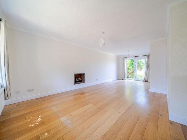 4 bedroom house to rent