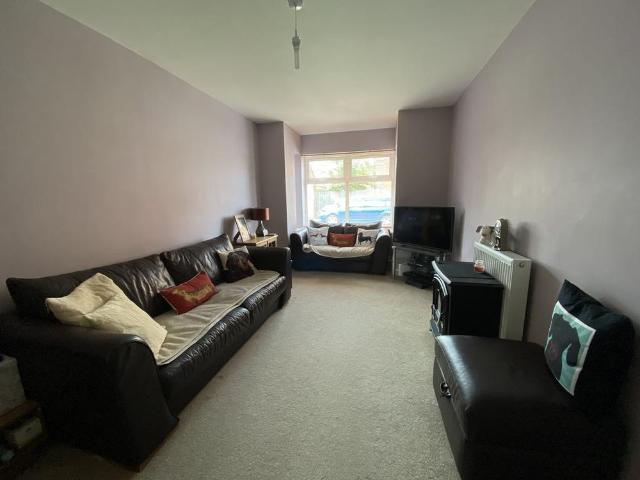 4 bedroom house to rent