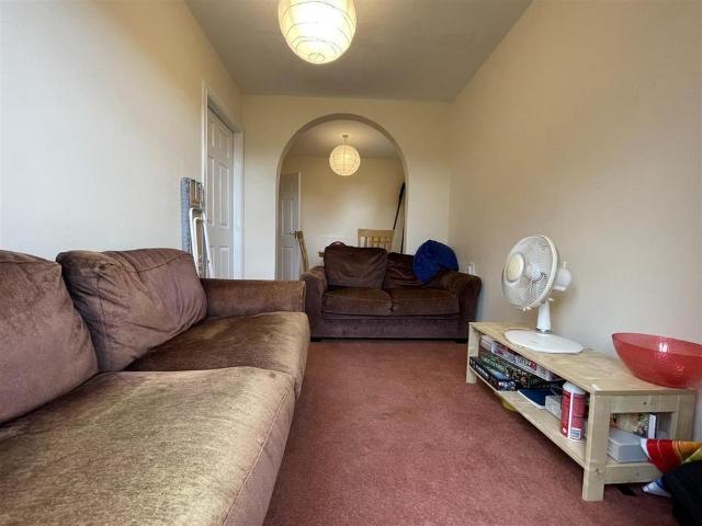 4 bedroom house to rent