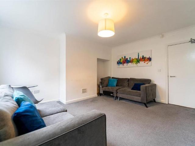 4 bedroom house to rent