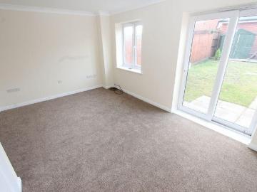 4 bedroom house to rent