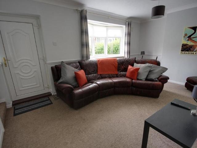 4 bedroom house to rent
