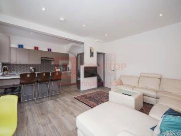 4 bedroom house to rent