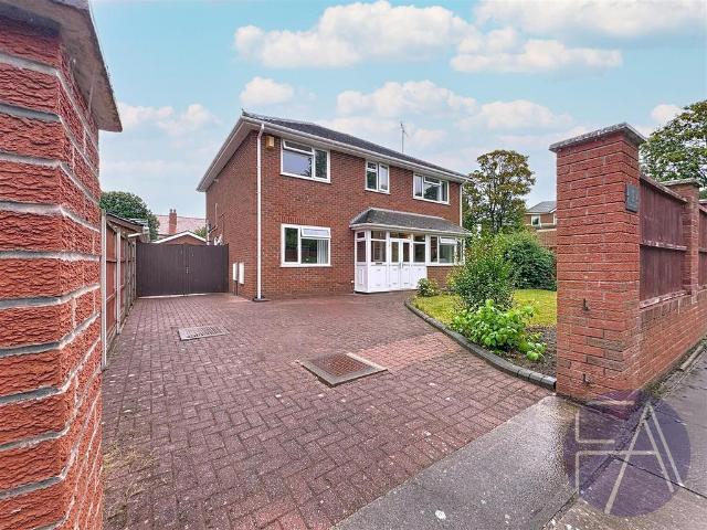 4 bedroom house to rent