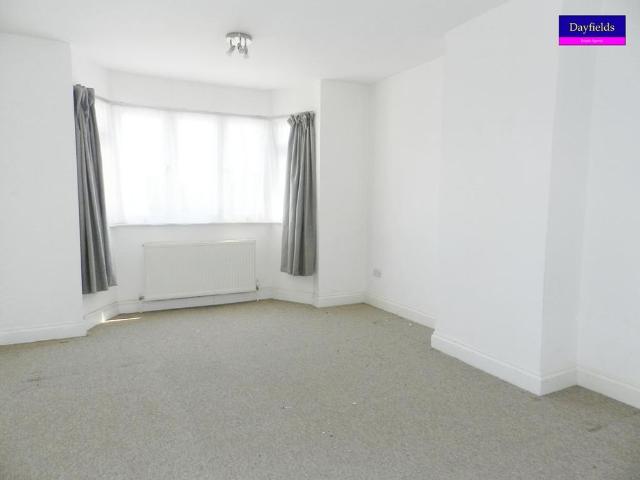 4 bedroom house to rent