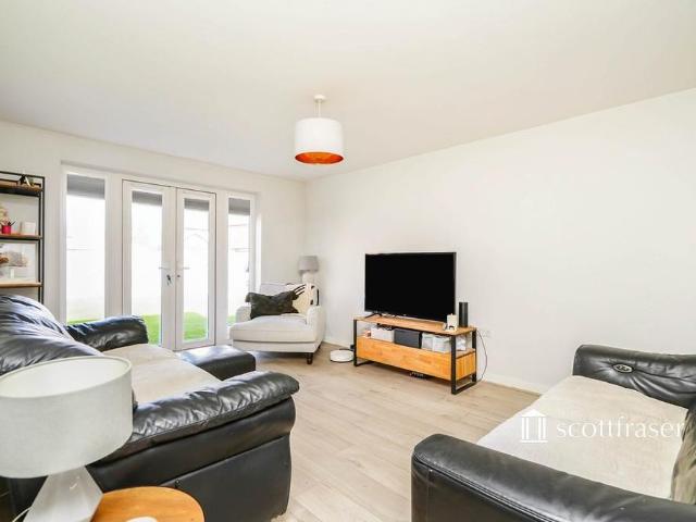 4 bedroom house to rent