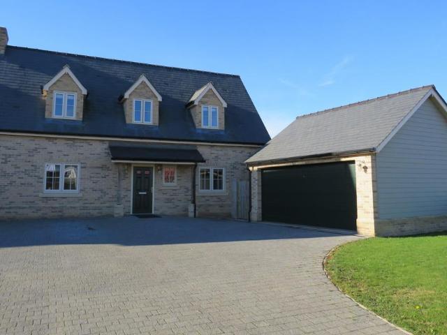 4 bedroom house to rent