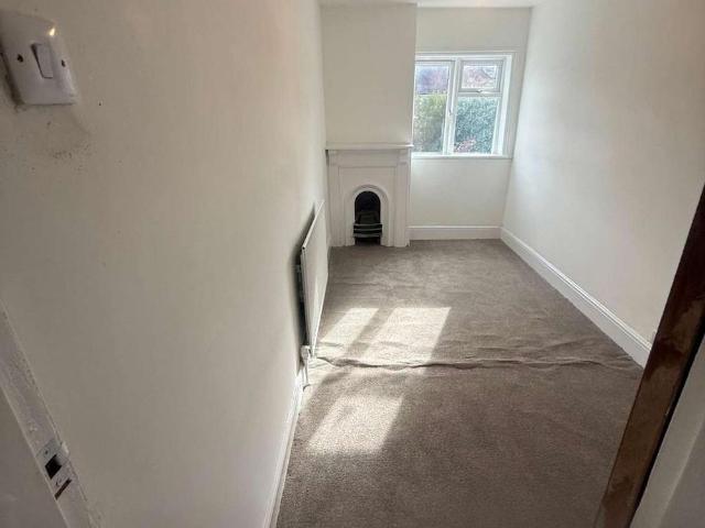 4 bedroom house to rent